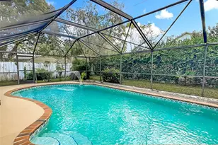 9966 Kendal Dr, Orlando, FL 32817 - Photo 2