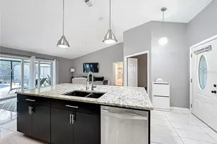 9966 Kendal Dr, Orlando, FL 32817 - Photo 12