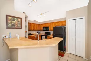 1005 Sugarberry Trail, Oviedo, FL 32765 - Photo 6