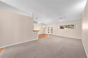 1902 Ashley Oaks Ct, Saint Cloud, FL 34771 - Photo 16