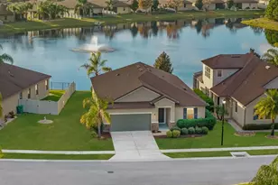 453 Tuscany Chase Dr, Daytona Beach, FL 32117 - Photo 1