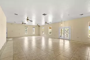 19621 Lake Lincoln Ln, Eustis, FL 32736 - Photo 74