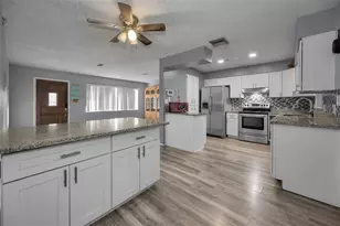 14557 Apache Ave, Largo, FL 33774 - Photo 36