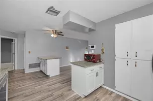 14557 Apache Ave, Largo, FL 33774 - Photo 34