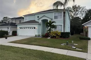 1055 Lake Berkley Dr, Kissimmee, FL 34746 - Photo 2
