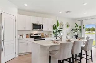 2833 House Finch Rd, Saint Cloud, FL 34773 - Photo 14