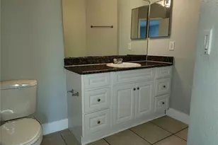 4720 Walden Cir, Orlando, FL 32811 - Photo 10