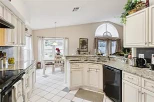 2955 Pembridge St, Kissimmee, FL 34747 - Photo 14