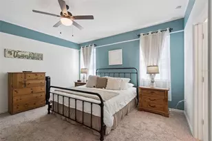 2813 Shelburne Way, Saint Cloud, FL 34772 - Photo 4