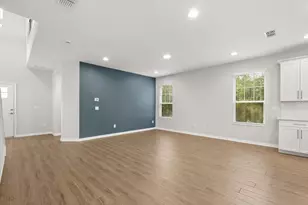 601 Becklow St, Debary, FL 32713 - Photo 6