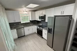 9608 River Walk Ct, Orlando, FL 32825 - Photo 10