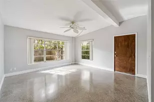 705 Cherokee Cir, Sanford, FL 32773 - Photo 2