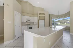 7871 Canyon Lake Cir, Orlando, FL 32835 - Photo 6