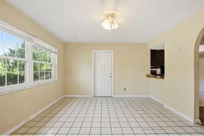 1077 40th Avenue NE, Saint Petersburg, FL 33703 - Photo 18