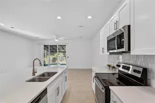 3583 Davenport Creek Ct, Kissimmee, FL 34746 - Photo 12