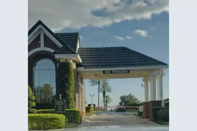 13565 Fountainbleau Drive, Clermont, FL 34711 - Photo 2