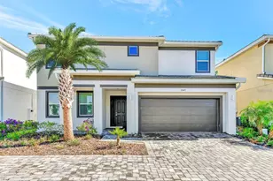 2547 Shanti Dr, Kissimmee, FL 34746 - Photo 2