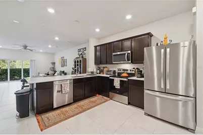 4705 Sparkling Shell Avenue, Kissimmee, FL 34746 - Photo 10