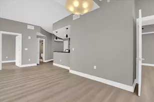 101 S Eola Dr, Orlando, FL 32801 - Photo 4