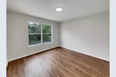 18105 Regents Square Drive, Tampa, FL 33647 - Photo 16