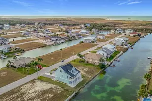 3487 Sheephead Dr, Hernando Beach, FL 34607 - Photo 4