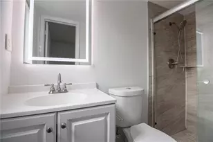 4650 Boca Vista Ct, Orlando, FL 32808 - Photo 8