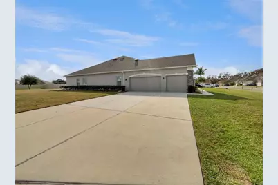 1657 Marsh Pointe Drive, Clermont, FL 34711 - Photo 1