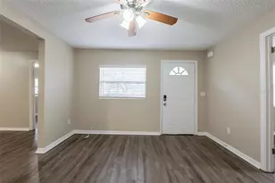 2115 E Ellicott St, Tampa, FL 33610 - Photo 14