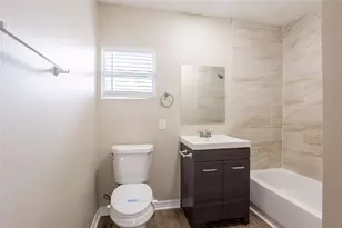 2115 E Ellicott St, Tampa, FL 33610 - Photo 26