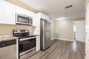 2115 E Ellicott St, Tampa, FL 33610 - Photo 10