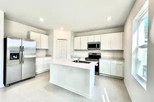 1029 Harold Pass, Winter Haven, FL 33884 - Photo 4