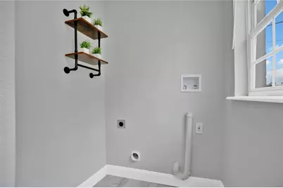 911 Indiana Street, Orlando, FL 32805 - Photo 14