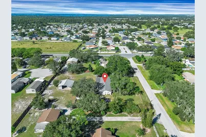 152 Bahia Court, Winter Haven, FL 33880 - Photo 2
