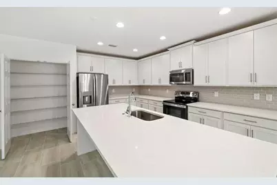 4045 Serene Water Avenue, Eustis, FL 32736 - Photo 4