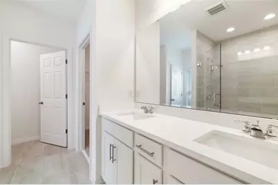 4045 Serene Water Avenue, Eustis, FL 32736 - Photo 10