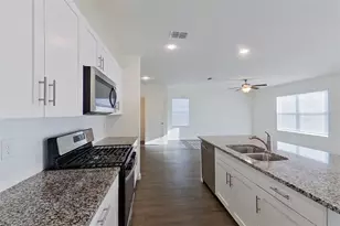 32032 Katelin Cir, Leesburg, FL 34748 - Photo 6