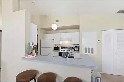 1613 Columbia Arms Circle #243, Kissimmee, FL 34741 - Photo 8