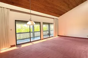 647 Olde Camelot Cir, Haines City, FL 33844 - Photo 6