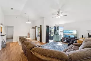 1410 Lund Ave, Kissimmee, FL 34744 - Photo 2