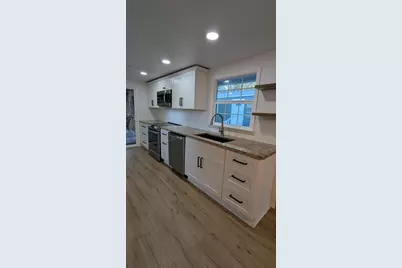 8575 NE 305th Avenue, Salt Springs, FL 32134 - Photo 6