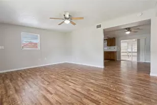 106 Lantern Ln, Winter Haven, FL 33884 - Photo 4