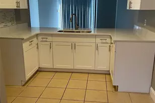 10111 Berry Field Ct, Orlando, FL 32821 - Photo 14