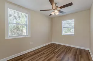 1524 13th Ave S, Saint Petersburg, FL 33705 - Photo 20