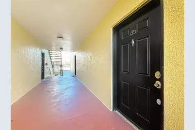 2071 Dixie Belle Drive #2071P, Orlando, FL 32812 - Photo 2