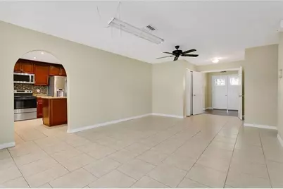 3217 Castle Oak Avenue, Orlando, FL 32808 - Photo 6