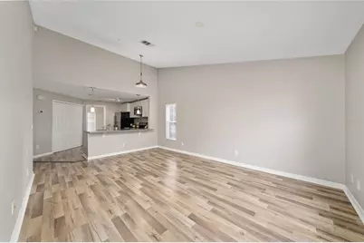 10109 Regent Park Drive #2502, Orlando, FL 32825 - Photo 8
