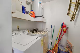 19029 US Hwy 19 N, Clearwater, FL 33764 - Photo 32