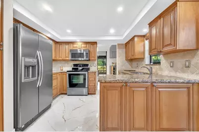 7838 La Mirada Drive, Boca Raton, FL 33433 - Photo 10