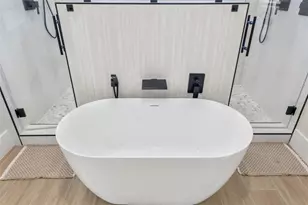 9126 Lake Coventry Ct, Gotha, FL 34734 - Photo 28