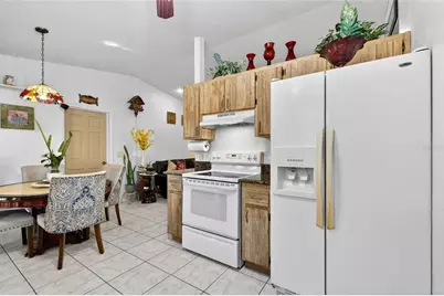 1081 Pasadena Road SE, Palm Bay, FL 32909 - Photo 12